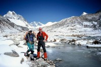 Bertrand et Thomas, au fond l'Everest et le Lhotse