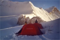 Camp 1 en soirée