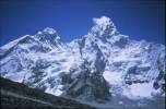 L Everest et le Nuptse en 2000